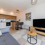 365 Sunsets By Belmont Realty Ζαντάρ
