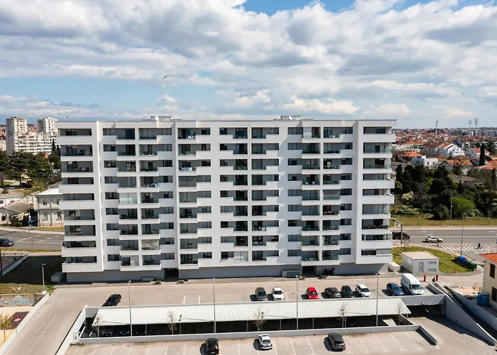 365 Sunsets By Belmont Realty Задар