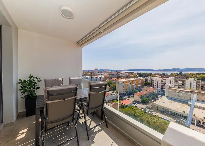 365 Sunsets By Belmont Realty Задар