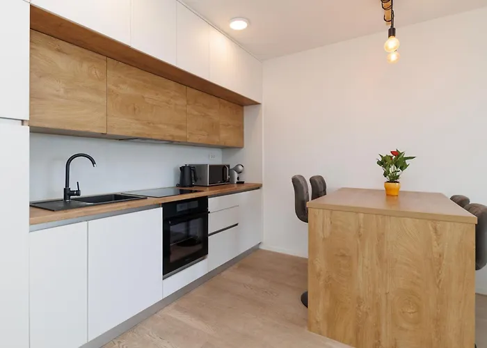 公寓 365 Sunsets By Belmont Realty *